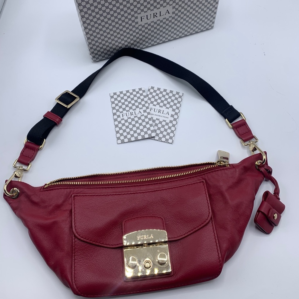 Furla Body Bag, Metropolis Amy Hip Bag, Red Leather,